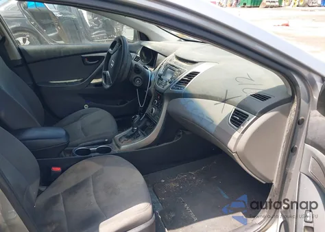 2015 Hyundai Elantra Se из США, поврежденный, VIN 5NPDH4AE9FH588648